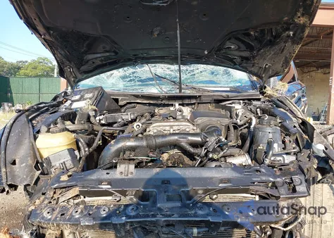 2017 Infiniti Q50 2.0T Base z USA, uszkodzony, nr VIN JN1CV7AR8HM681746